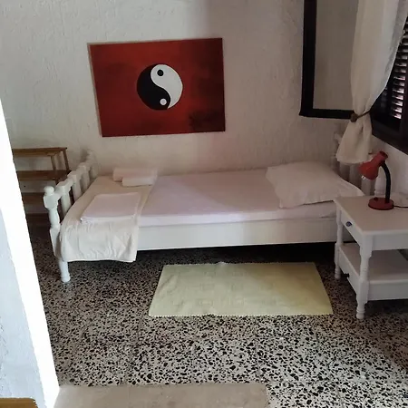 Ioanna's House #dialiskari1# *