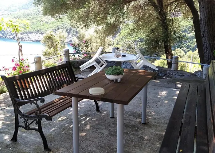 Dialiskari #1 Διαμέρισμα